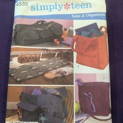 Simplicity Sewing Pattern 