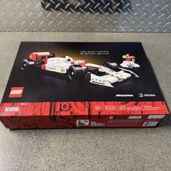 Lego 10330