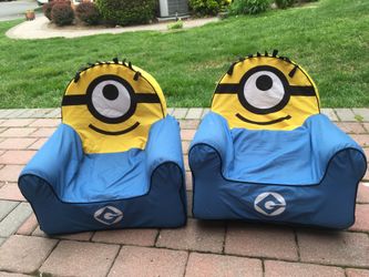 Adorable kids minions lounge chairs great condition