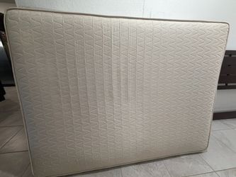 Queen Bed