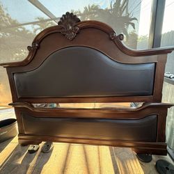 King Bedroom Set – Bed Frame  + Mirror Dresser + 2 Nightstands – OBO