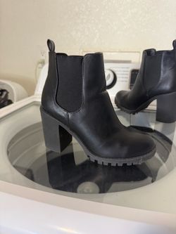Botas