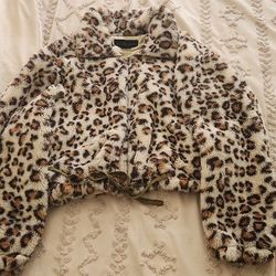 Crop Top Cheetah Jacket