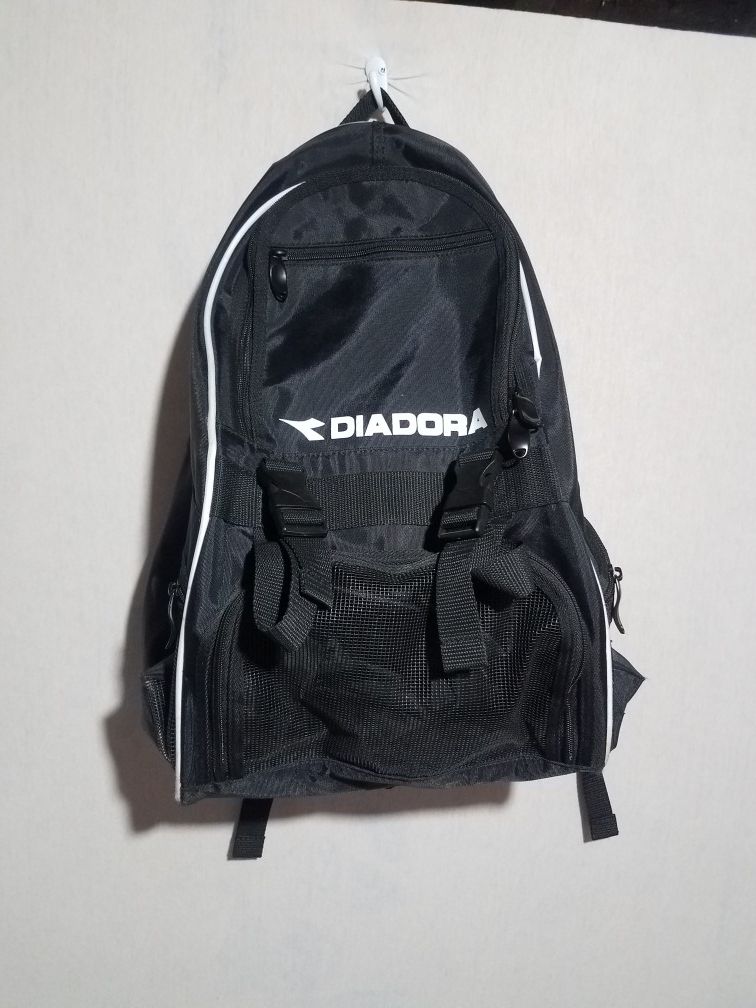 Diadora Junior Squadra Black backpack.