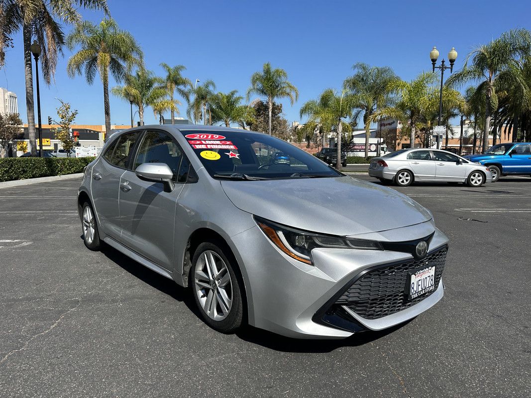2019 Toyota Corolla Hatchback SE