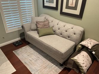 Gray Tufted Chaise Lounge