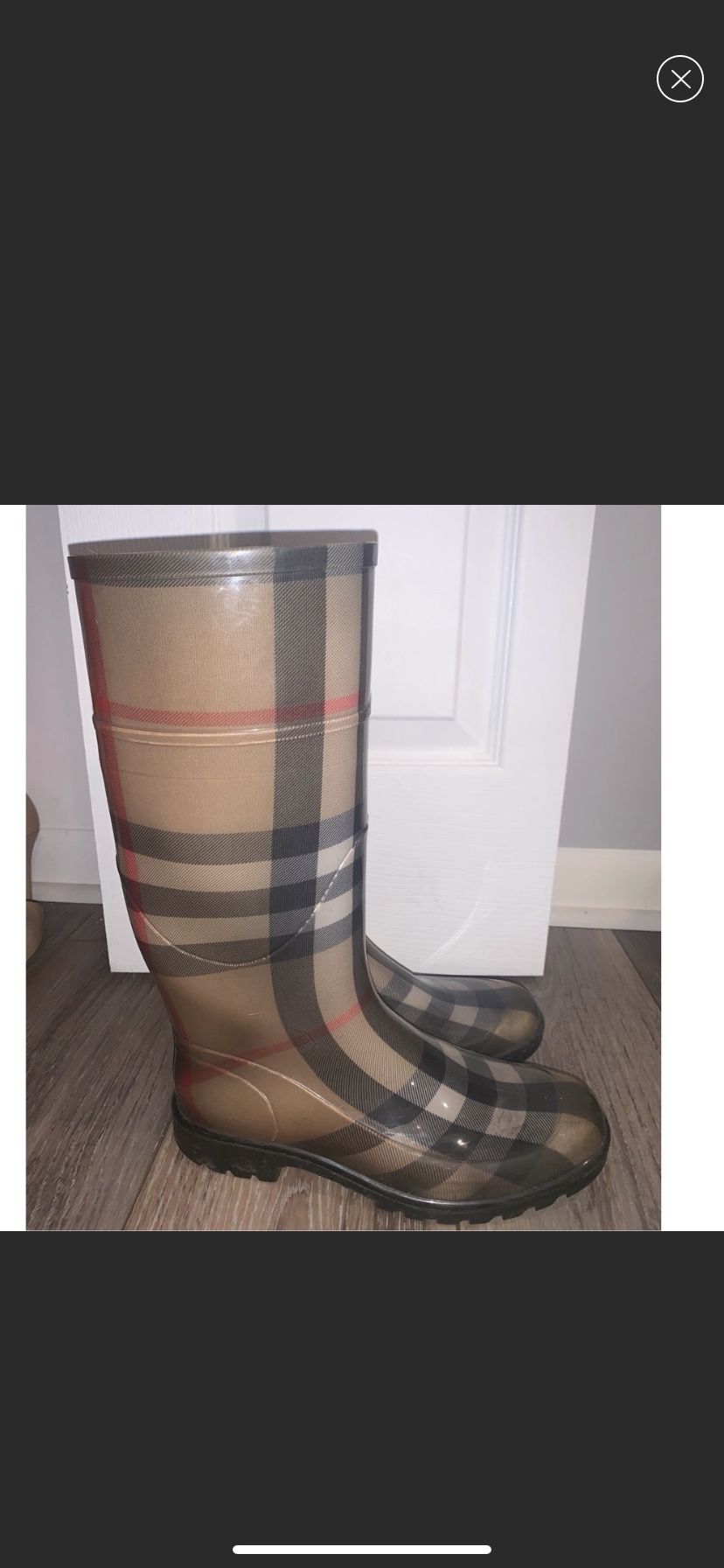 Womens Burberry rain boots size 7 