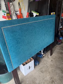 Head board (queen size)