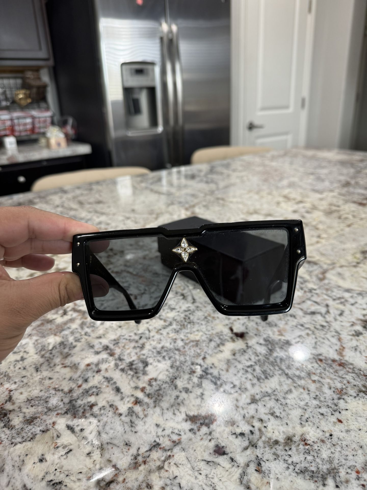 Louis Vuitton Cyclone mens glasses