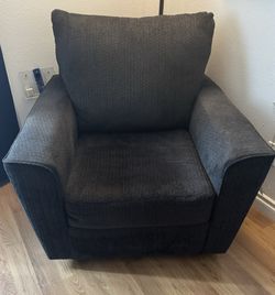 LIKE NEW - Ashley Brand - Oversized Gray Chair