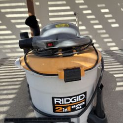 Rigid Shop Vac / Blower 2in1