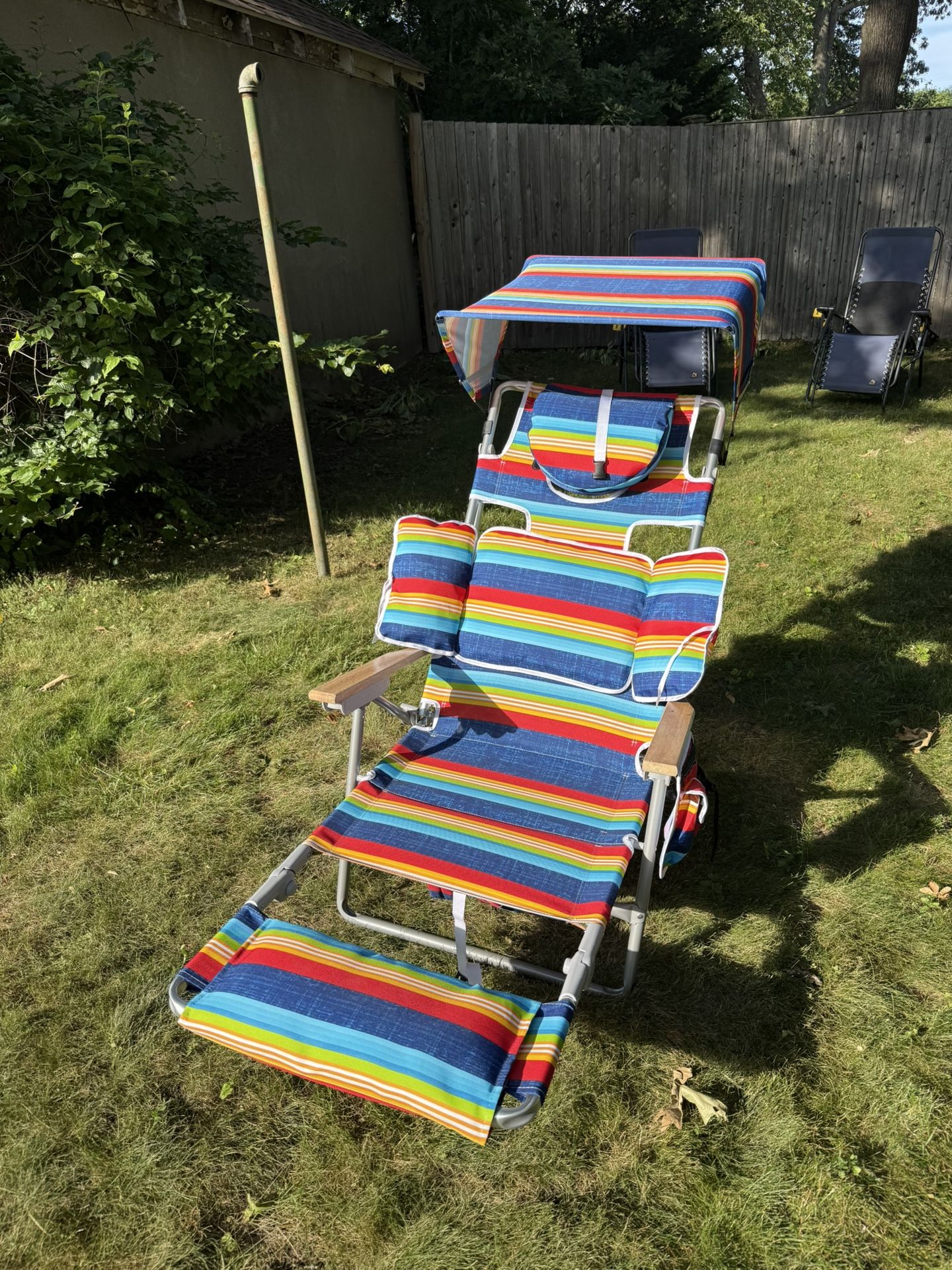Lay Flat Beach Chair