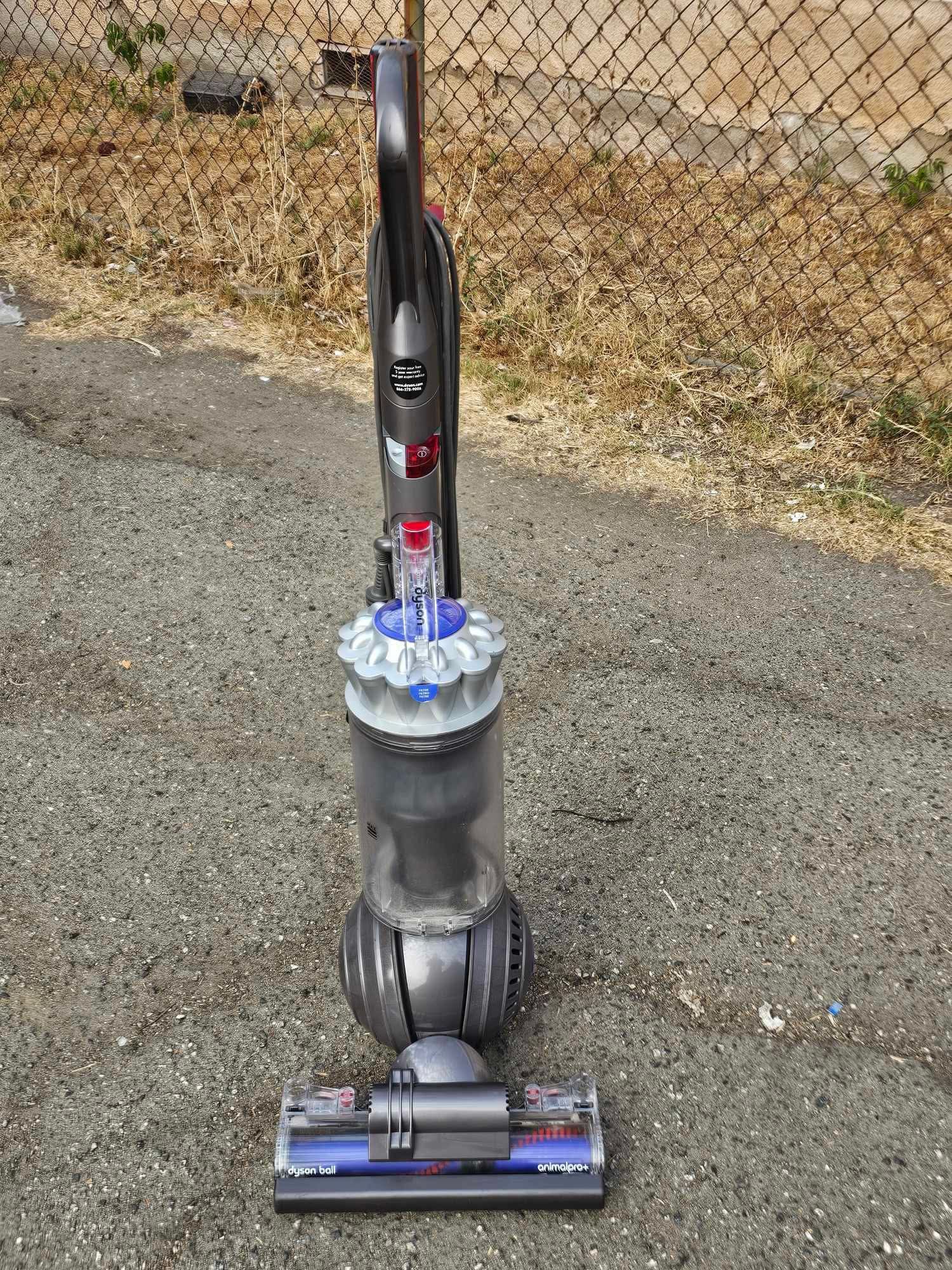 Dyson Ball Total Clean Upright Vacuum Cleaner Animal Pro