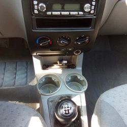 2005 KIA Rio