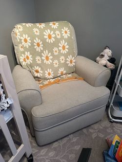 Electronic recliner