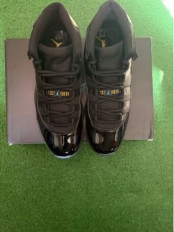 Air Jordan retro 11 gamma blue size 10.5 in top notch condition with shoe box.