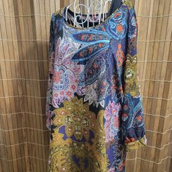 Woman's  Dress 