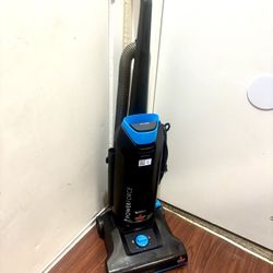 Vacuum Like New 