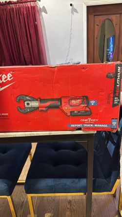 Milwaukee Crimped