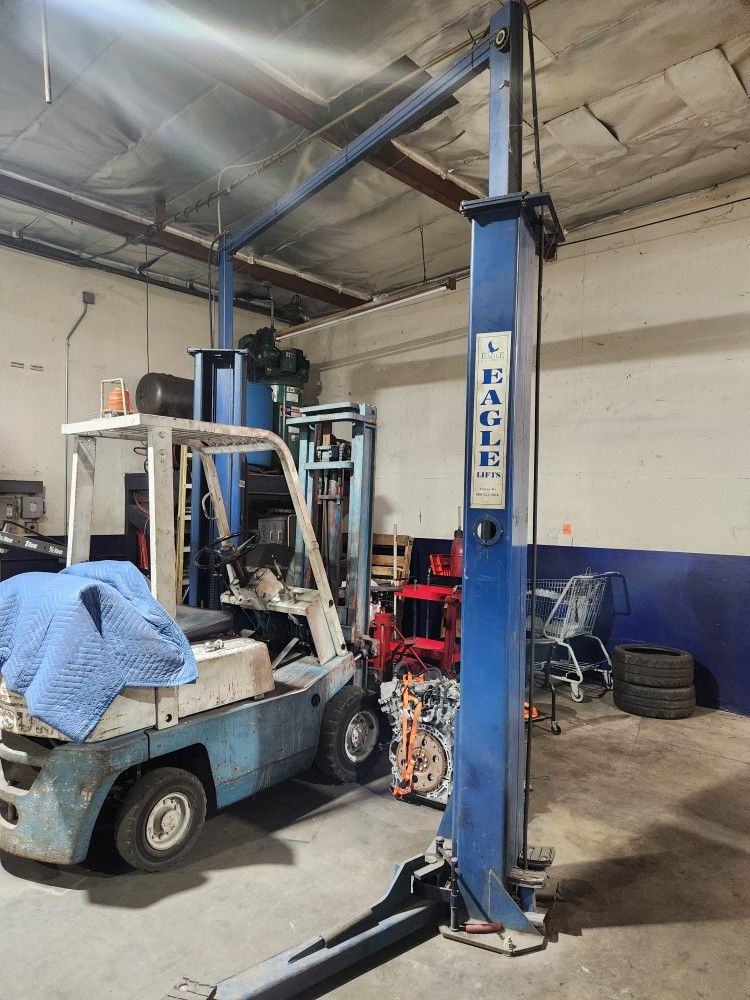 Eagle 2 Post Auto Car Lift Hoist 9k 9000lbs