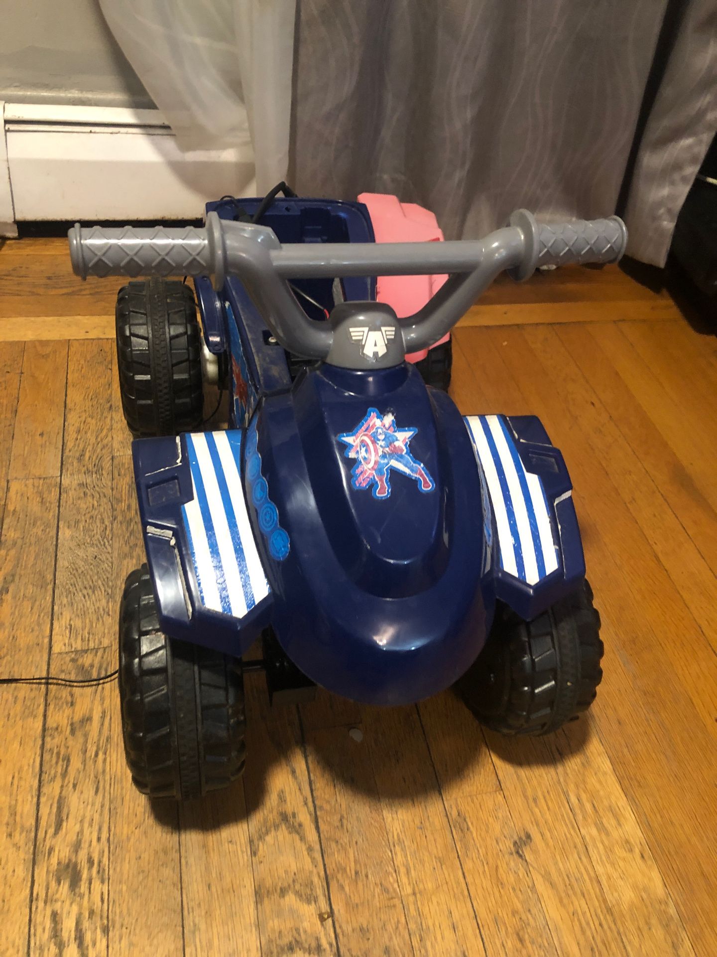 Captain America electric quad still works, with charger