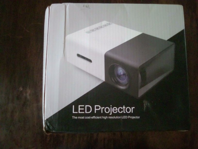 Mini LED Projector Includes Remote & Power Adapter