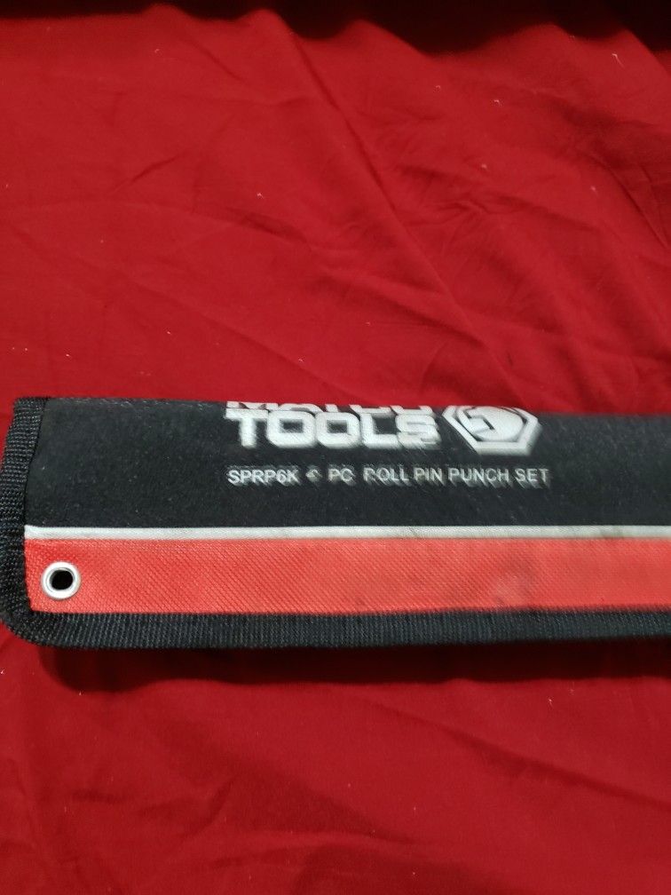 Matco Roll Pin Punch Set 