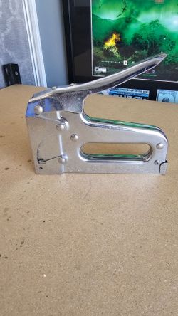 Arrow stapler