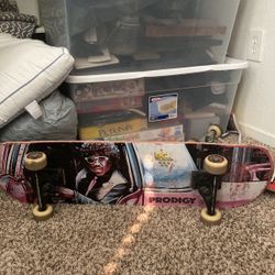8.25 complete Skateboard