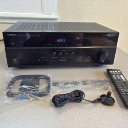 Yamaha RX-V385 5.1 Channel 4K AV Receiver