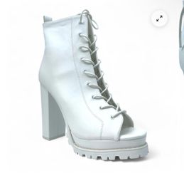 WOMEN' WHITE OPEN TOE LACE-UP ANKLE BOOT