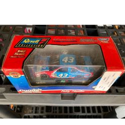 Nascar Bobby Hamilton #43 Scale 1:43 Goody's Headache  Poder Pontiac 1997