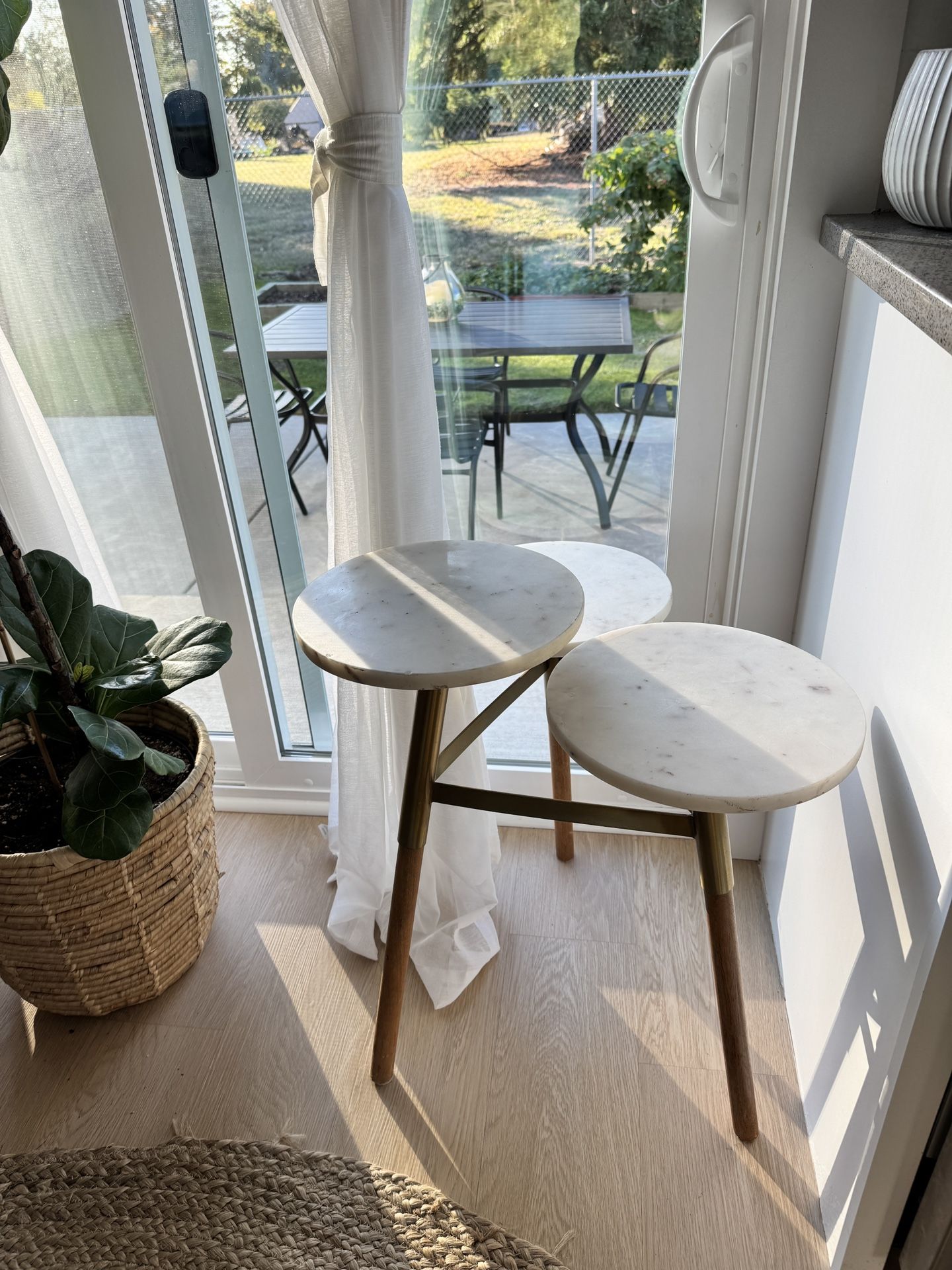 Adorable Plant Stand