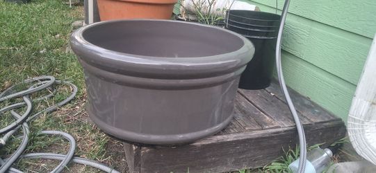 Ceramic planters pot (large)