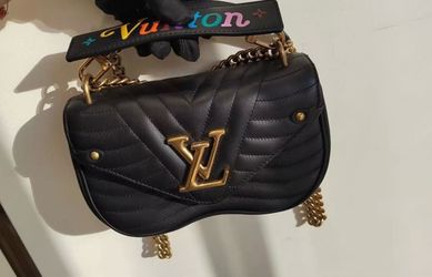 Authentic Louis Vuitton  Wave Black SmallBag Leather Crossbody