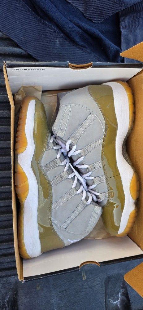 Jordan 11 Retro, UA Curry 2