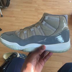 Air Jordan 11 Retro ‘Cool Gray’ 9.5 