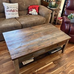 Living Room Coffee table And Side Tables 