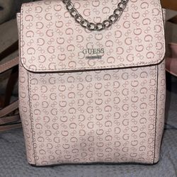 GUESS BACKPACK 