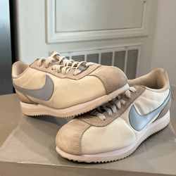 Nike Kids And Women Shoes 