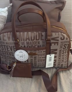 Bolsa para viajar de Steve Madden (Baramina weekender line)