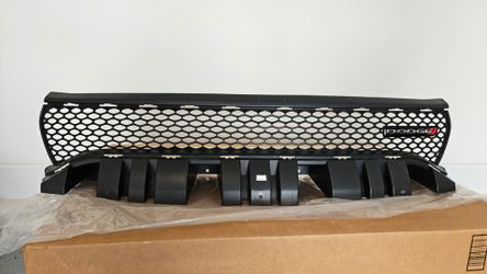 Original Dodge Charger Hemi - Lower Airbox, Front Grills, Rear Valance