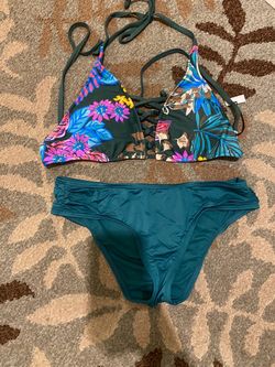 Bathing suit