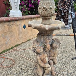 3 cherubs terracotta /concrete statue/fountain top