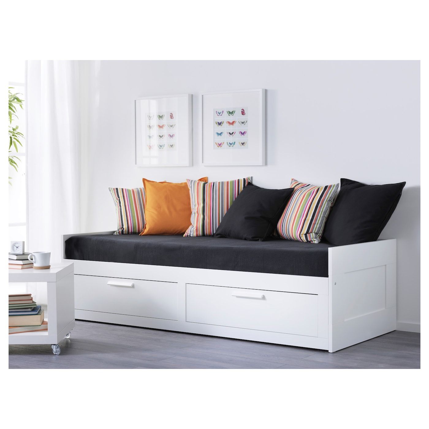 Daybed with Storage Expands to Queen Bed