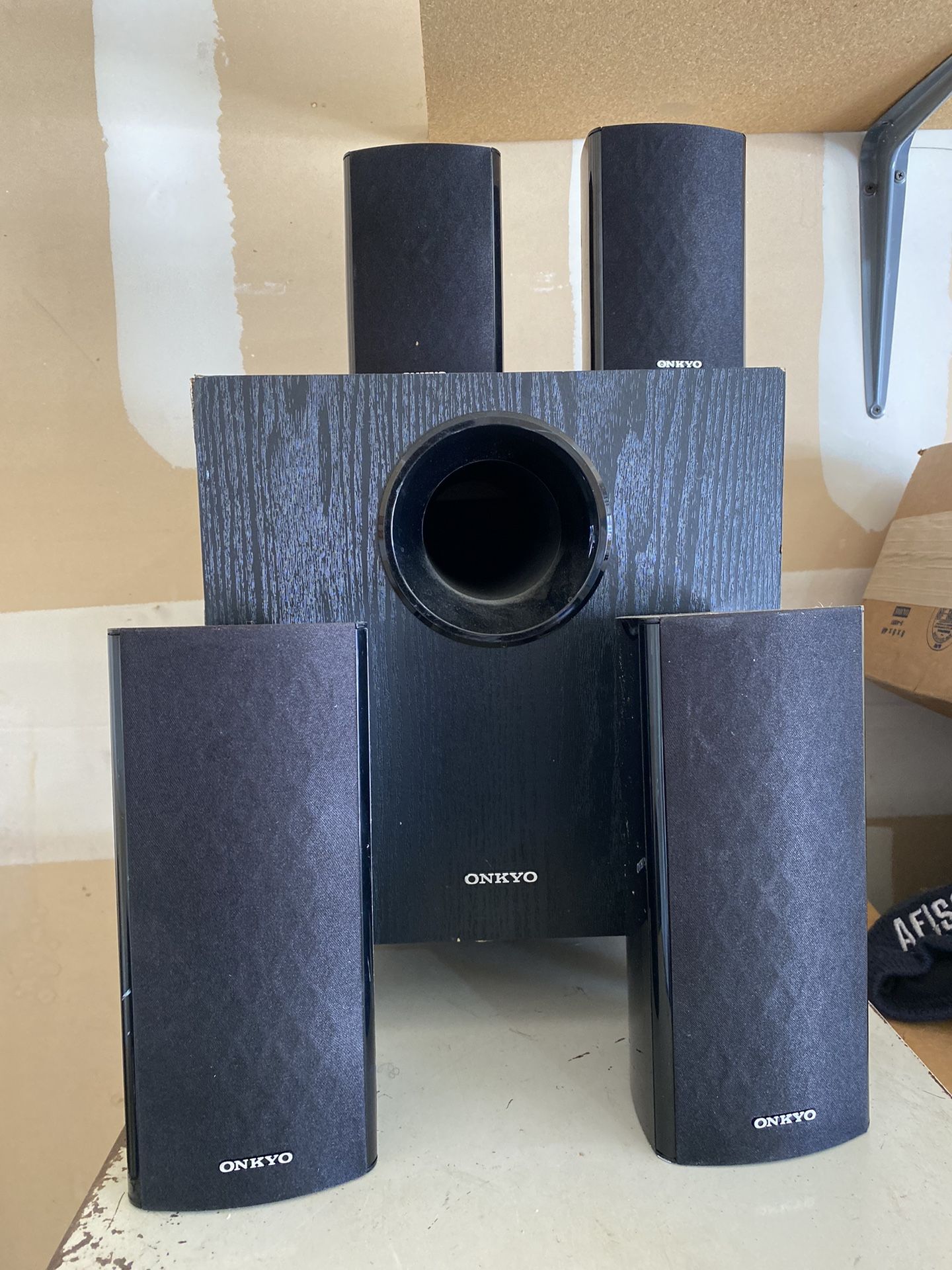 Onkyo Surround Sound Speaker System