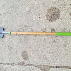 Ames 48" digging shovel