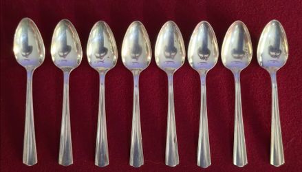 Vintage 1940 Victor S Co. A1+ Overlay Silverware Tea spoons set of 8