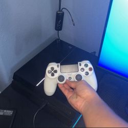 PS4 Console 