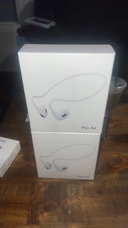 Pro Air wired Earphones